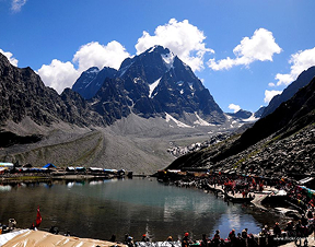 Manimahesh Trek 28 KM (5,653m) – July to September